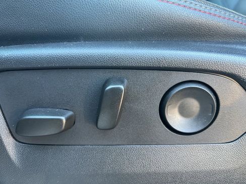 Used 2024 Chevrolet Suburban RST w/ Luxury Package image 18