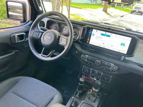 New 2026 Jeep Wrangler Unlimited Sport image 10