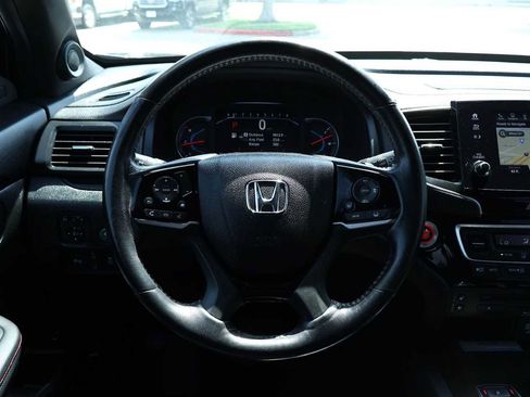 Used 2021 Honda Pilot Black Edition image 15