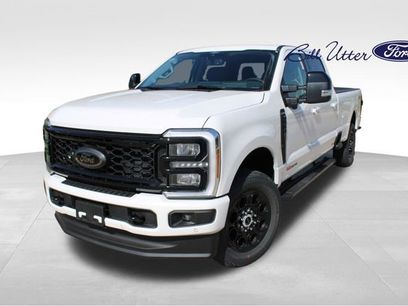 New 2026 Ford F350 Lariat w/ Black Appearance Package