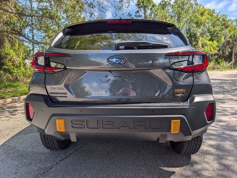 Used 2024 Subaru Crosstrek 2.5i Wilderness image 7