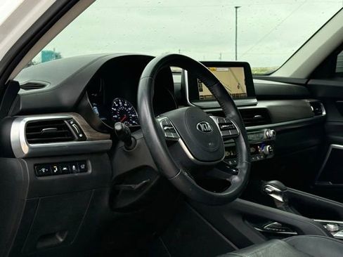 Used 2020 Kia Telluride EX FWD image 21