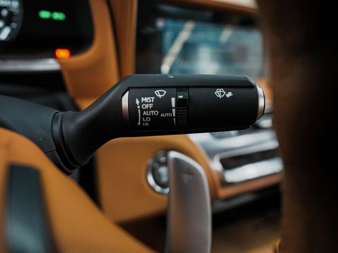 Used 2020 Lexus LC 500 Coupe w/ Performance Package image 24