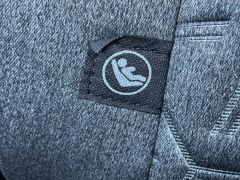 Used 2025 Nissan Kicks SV image 16