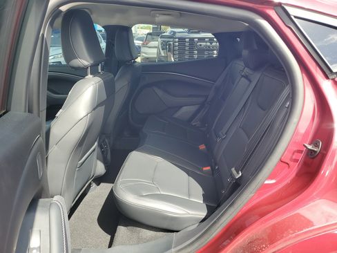 Used 2025 Ford Mustang Mach-E Premium image 16