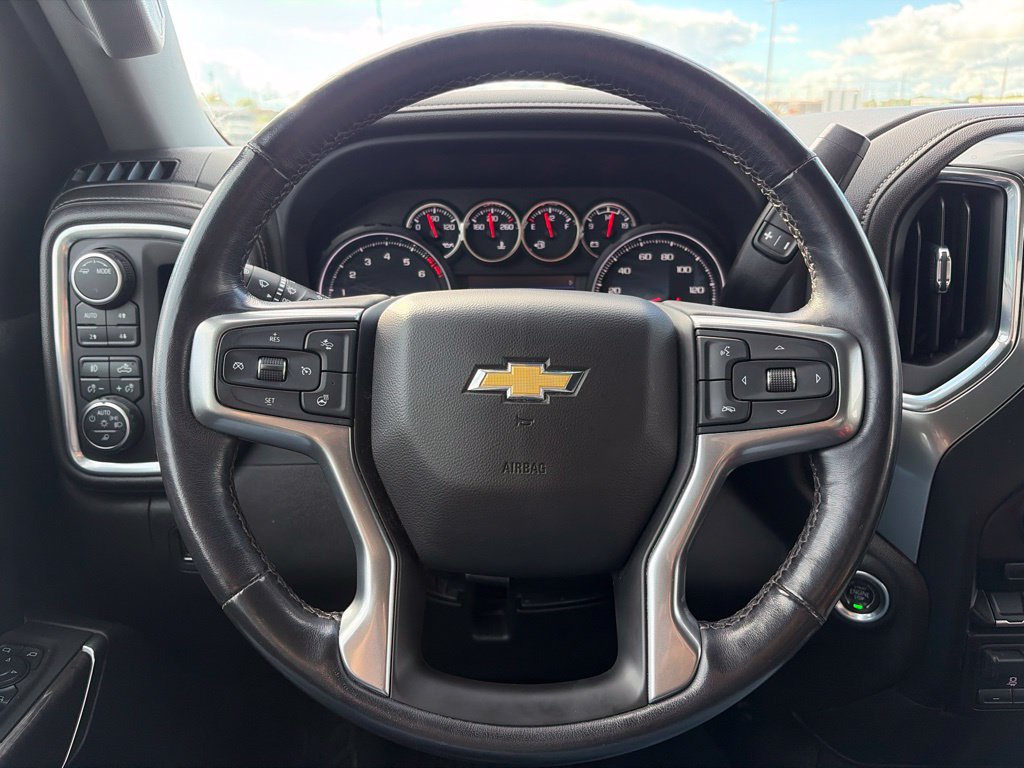 Used 2022 Chevrolet Silverado 2500 LTZ w/ Safety Package AWD/4WD image 7