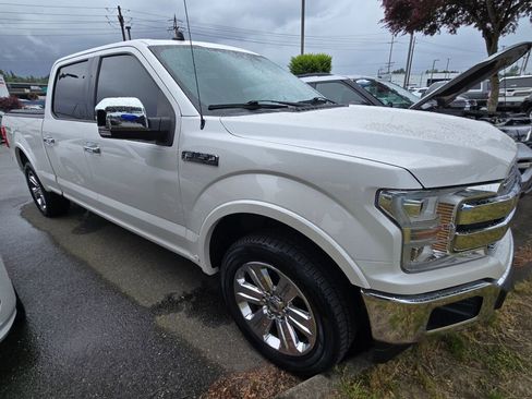 Used 2019 Ford F150 Lariat w/ Equipment Group 502A Luxury AWD/4WD image 2