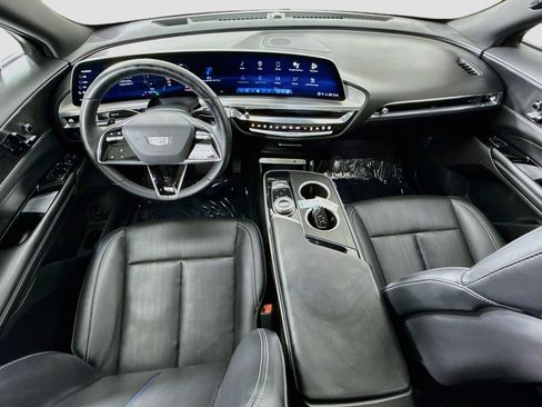 Used 2024 Cadillac Lyriq Luxury RWD image 26