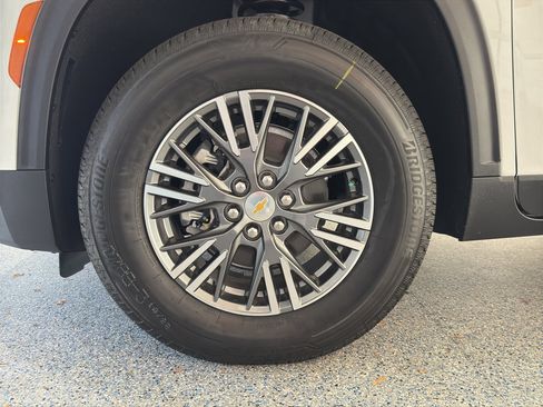 New 2026 Chevrolet Traverse LT image 29