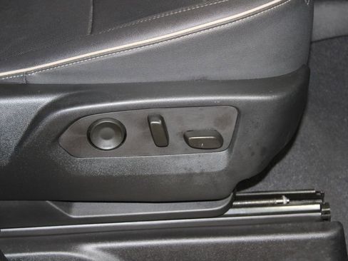 Used 2023 Chevrolet Tahoe Premier RWD image 28