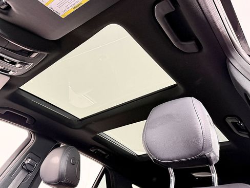 Used 2017 Mercedes-Benz GLE 350 4MATIC image 37