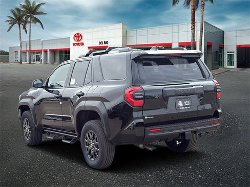 New 2026 Toyota 4Runner SR5 image 4