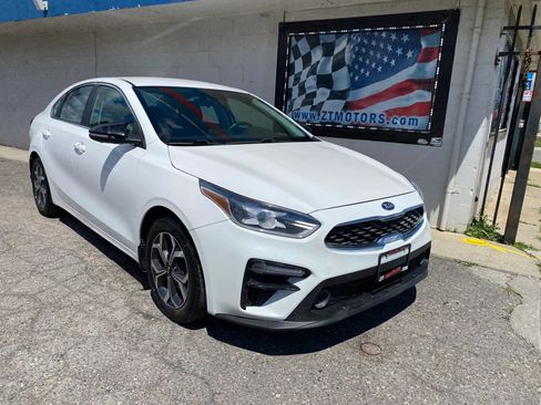 Used 2019 Kia Forte EX FWD image 1