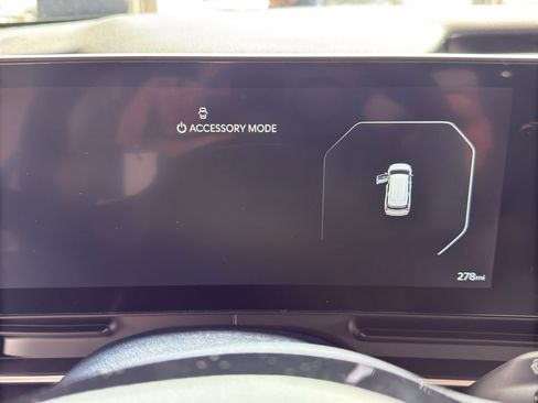 New 2026 Kia Carnival SX w/ SX Dark Edition Package image 18