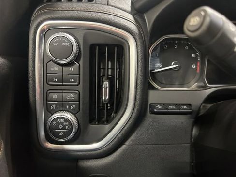 Used 2020 GMC Sierra 1500 AT4 w/ AT4 Premium Package AWD/4WD image 28