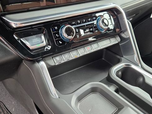 New 2026 GMC Sierra 2500 Denali Ultimate w/ Max Trailering Package AWD/4WD image 13