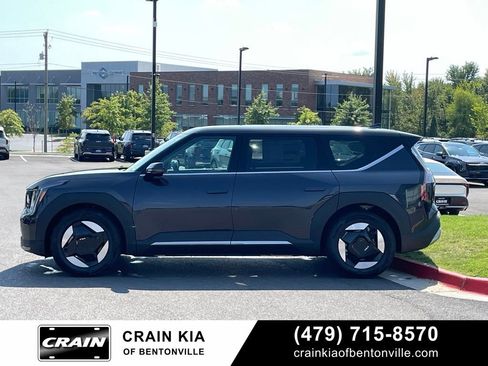 New 2026 Kia EV9 Light RWD image 4