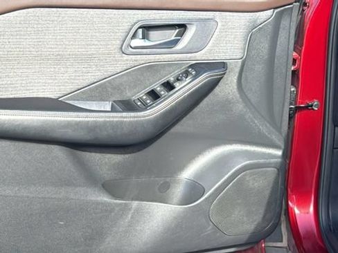 Certified 2023 Nissan Rogue SV AWD/4WD image 23