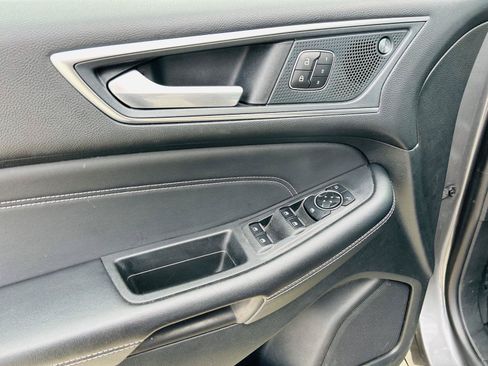 Used 2024 Ford Edge Titanium AWD/4WD image 13
