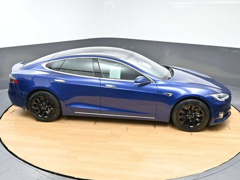 Used 2020 Tesla Model S Long Range Plus AWD/4WD image 52