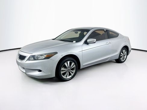 Used 2010 Honda Accord LX-S image 3