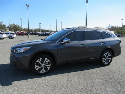 Used 2020 Subaru Outback Touring XT image 4