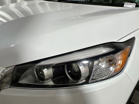 Used 2017 Kia Sorento EX w/ EX Advanced Touring Package image 13