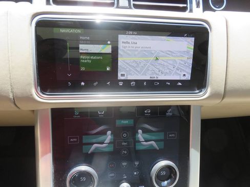 Used 2018 Land Rover Range Rover HSE AWD/4WD image 17