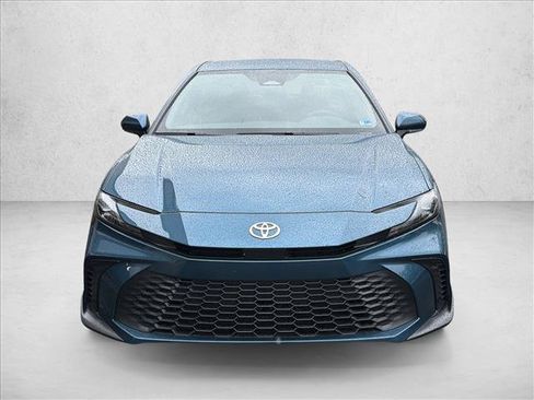 New 2026 Toyota Camry SE FWD image 2