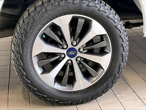Used 2019 Ford F150 XL w/ Equipment Group 101A Mid AWD/4WD image 35