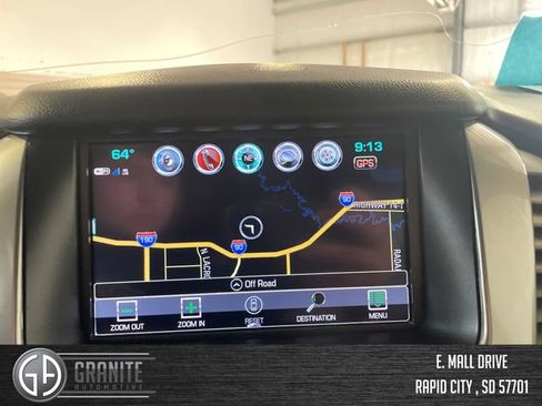 Used 2020 Chevrolet Suburban LT AWD/4WD image 23