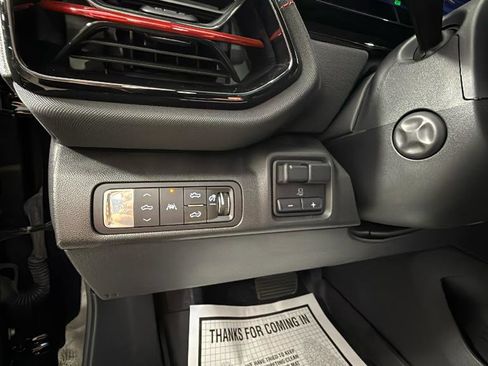 Used 2024 Chevrolet Silverado EV RST AWD/4WD image 19