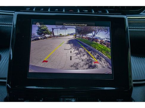 Used 2023 Jeep Grand Cherokee L Laredo AWD/4WD image 50