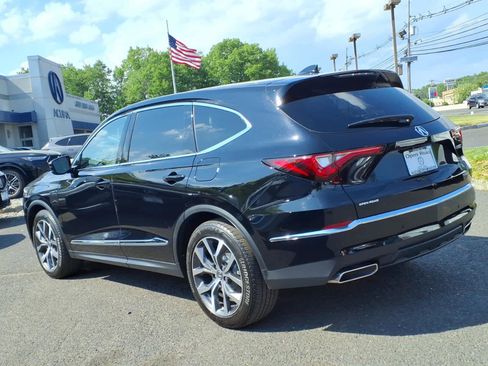 Certified 2024 Acura MDX SH-AWD w/ Technology Package image 5