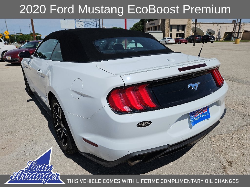Used 2020 Ford Mustang Premium RWD image 9