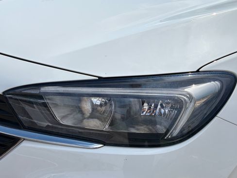 Used 2022 Buick Encore GX Select FWD image 9