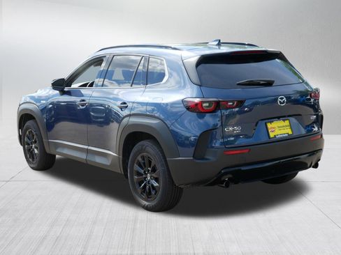 Used 2025 MAZDA CX-50 AWD 2.5 Hybrid w/ Premium Pkg image 5