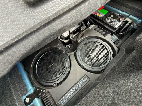 Used 2015 Dodge Challenger SRT Hellcat image 12