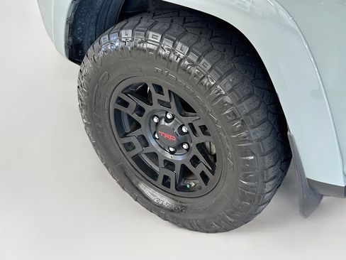 Used 2023 Toyota 4Runner TRD Off-Road AWD/4WD image 24