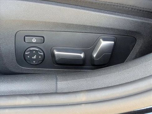 New 2026 BMW 840i image 4