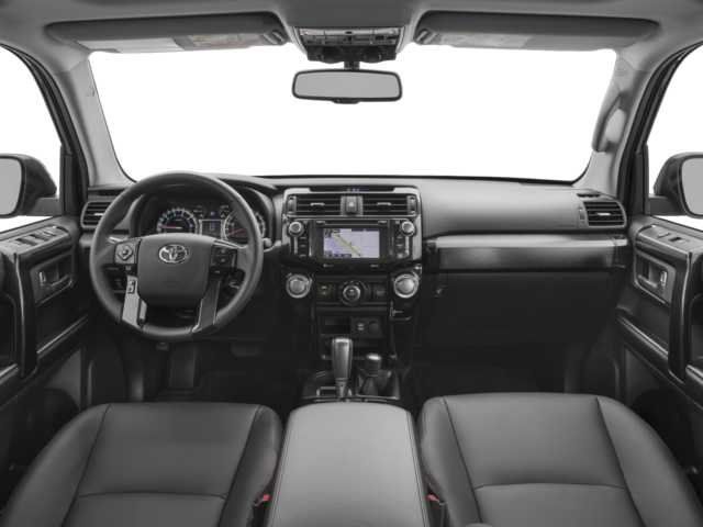 Used 2018 Toyota 4Runner TRD Off-Road AWD/4WD image 5