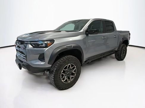 Certified 2024 Chevrolet Colorado ZR2 image 3