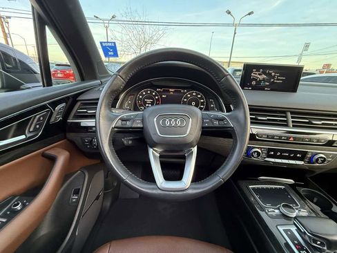 Used 2018 Audi Q7 3.0T Prestige w/ Prestige Package image 18