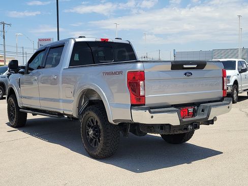 Used 2021 Ford F250 Lariat w/ Tremor Off-Road Package AWD/4WD image 3