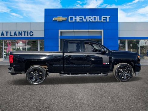 Used 2017 Chevrolet Silverado 1500 LT w/ Rally 2 Edition image 6