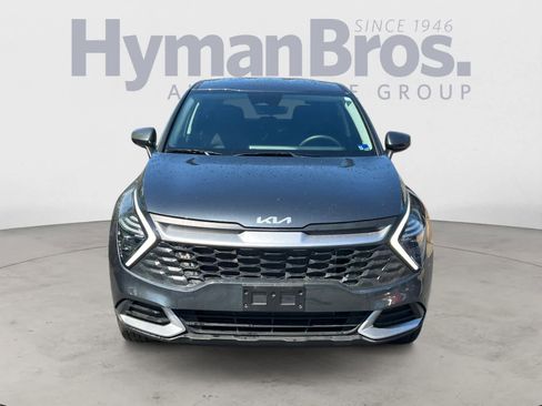 Certified 2025 Kia Sportage LX image 7