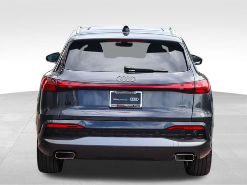 Used 2025 Audi Q5 Prestige AWD/4WD image 6