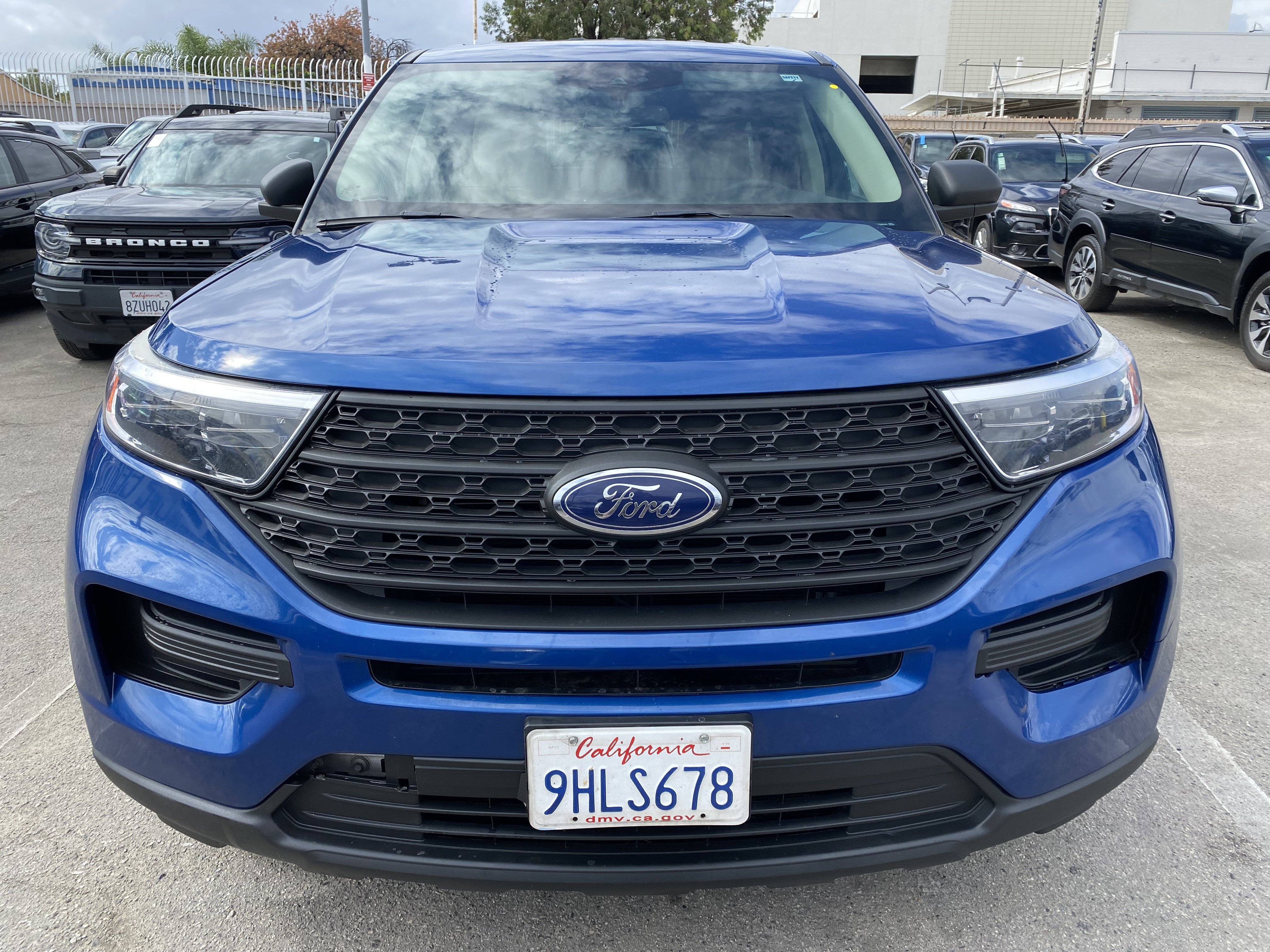 Used 2023 Ford Explorer 2WD image 3