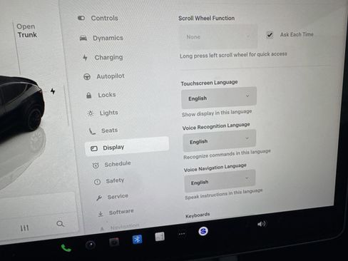 Used 2022 Tesla Model Y Performance image 28