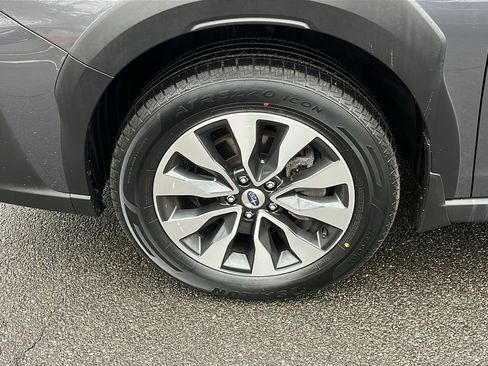 Certified 2023 Subaru Outback Limited XT image 9
